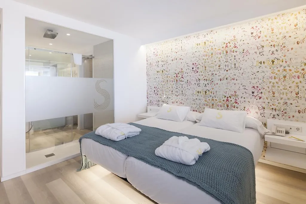 Sud Ibiza Suites