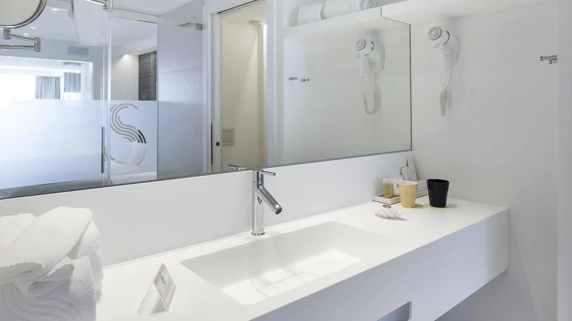 **** Apartmanhotel Sud Ibiza Suites Spanyolország