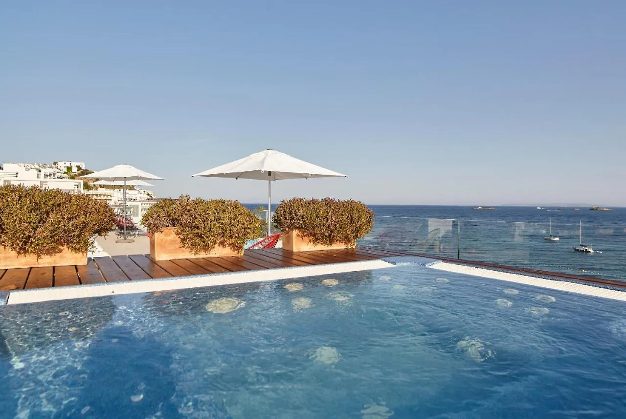Aparthotel Sud Ibiza Suites
